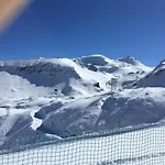 Chalet In With Hot Tub Les Deux Alpes