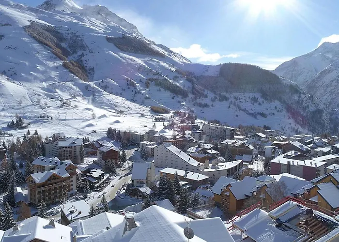 In With Hot Tub * Ле дез Альп