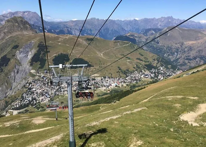 In With Hot Tub レ・デュー・アルプ